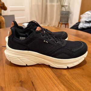 Brand New - Saucony PWR Run